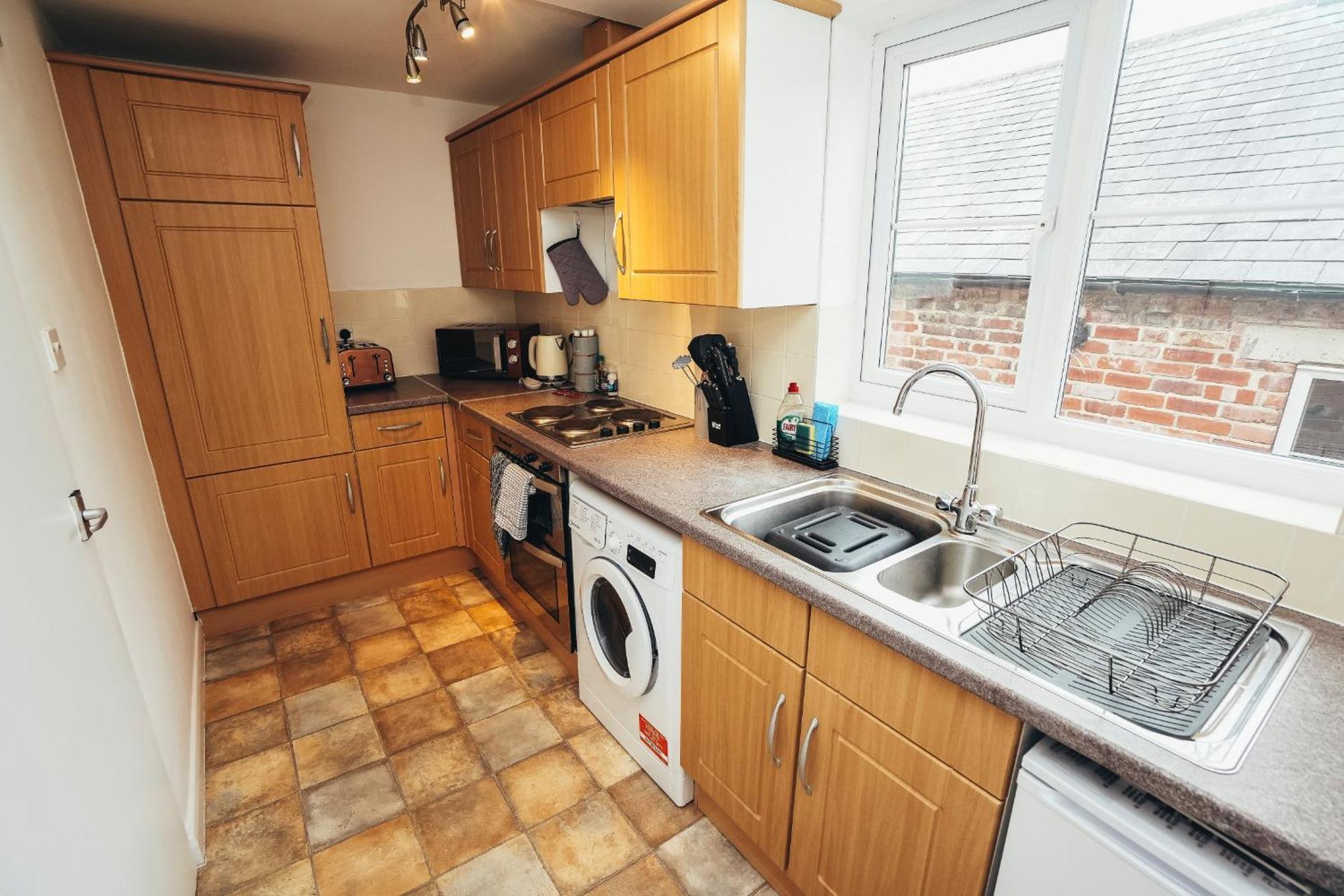 Cottages In Derbyshire, Oak Cottage Hazelwood ภายนอก รูปภาพ